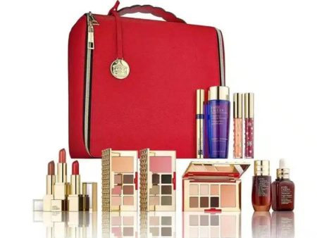 ESTEE LAUDER UNVEILS A 12-PIECE FULL-SIZE FAVORITES KIT Sale